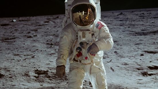 Ötven éve lépett először ember a Holdra