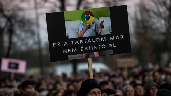 Újabb jobboldali portál akadt ki a Google cenzúrájára