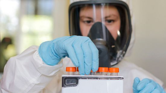 2021 nyaráig megkezdődhet a koronavírus vakcina tömeggyártása