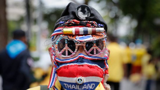 A királyság reformjáért tüntettek Thaiföldön