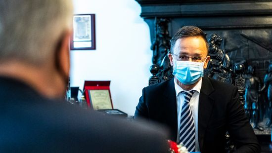 Szijjártó Péter megnyitotta Magyarország gdanski főkonzulátusát