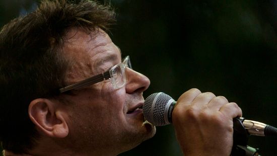 Lovasi András is Gyurcsány kottájából énekel