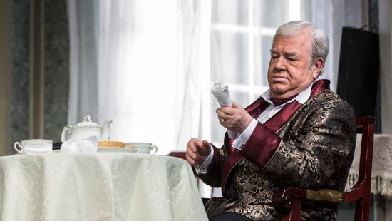 Vonják vissza Gálvölgyi János Kossuth-díját!