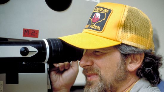 Gyerekkorát bemutató filmet készít Steven Spielberg