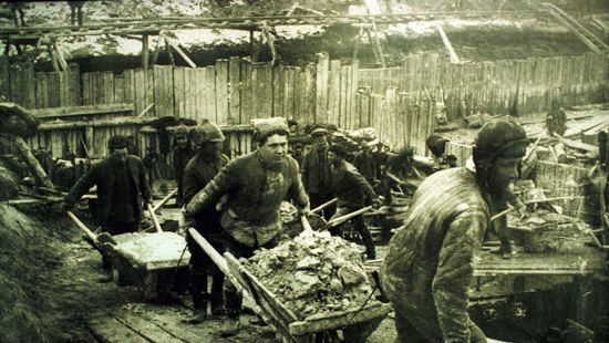Nemzedékek traumája – a hadifoglyoktól a civil Gulag-rabokig