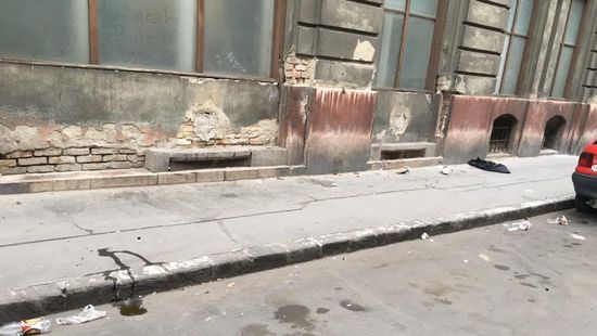 Kiborultak az Auróra utcai lakók a közegészségügyi állapotok miatt