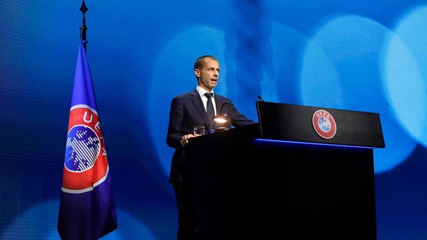 Az UEFA elnöke sírással próbál a klubtulajdonosok lelkére hatni