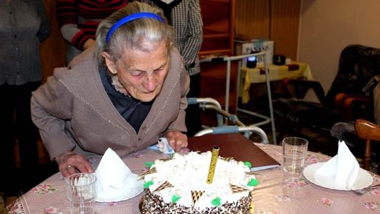 100 éves üknagyit köszöntöttek Kisbéren
