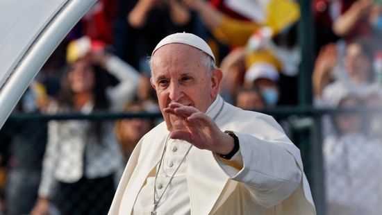 Ferenc pápa ajándéknak nevezte a migránsokat