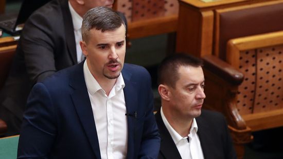 Saját szövetségeseit darálja le a Jobbik és a DK