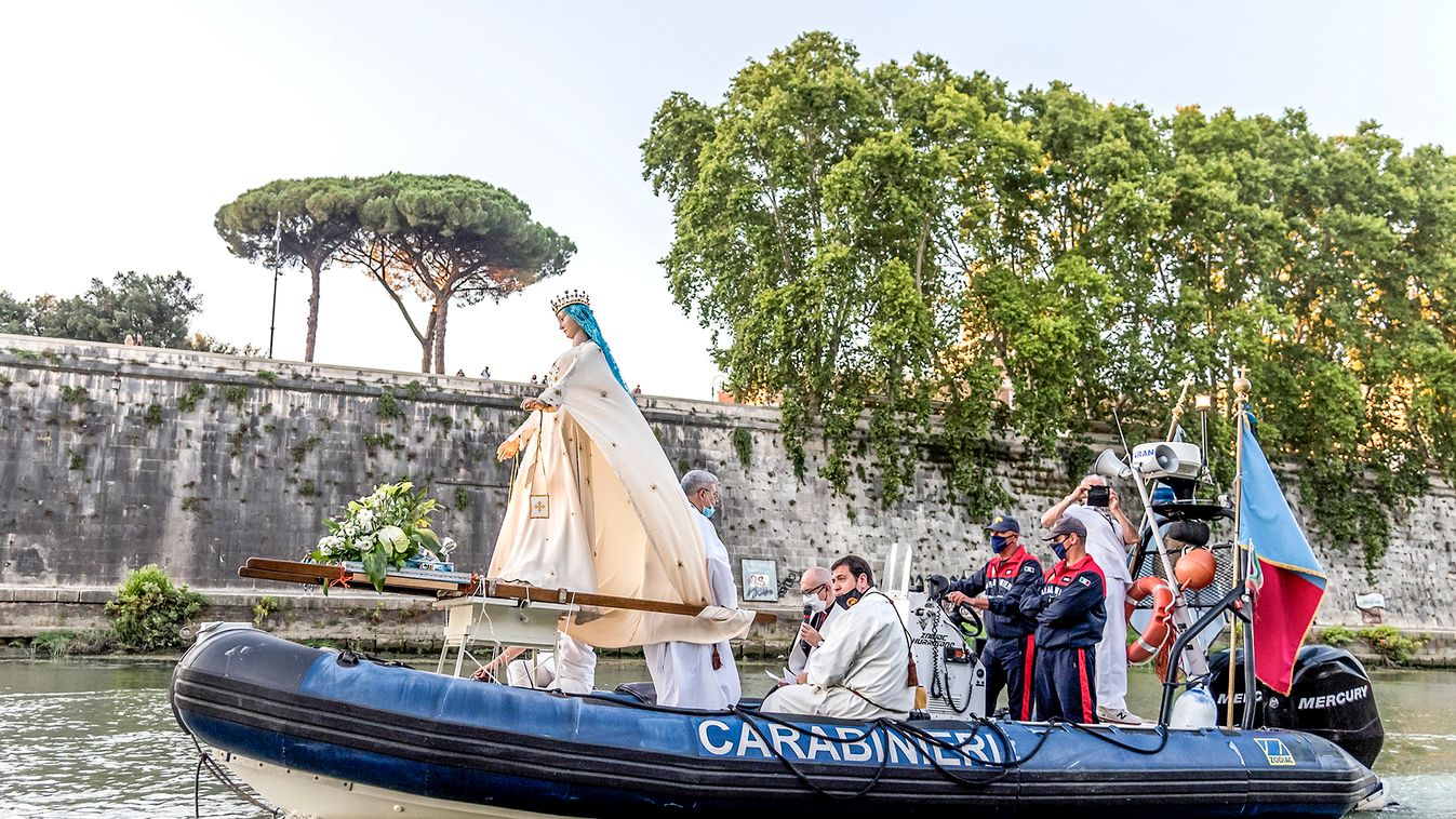 Madonna della Fiumarola Religious Procession Takes Place On The River Tiber