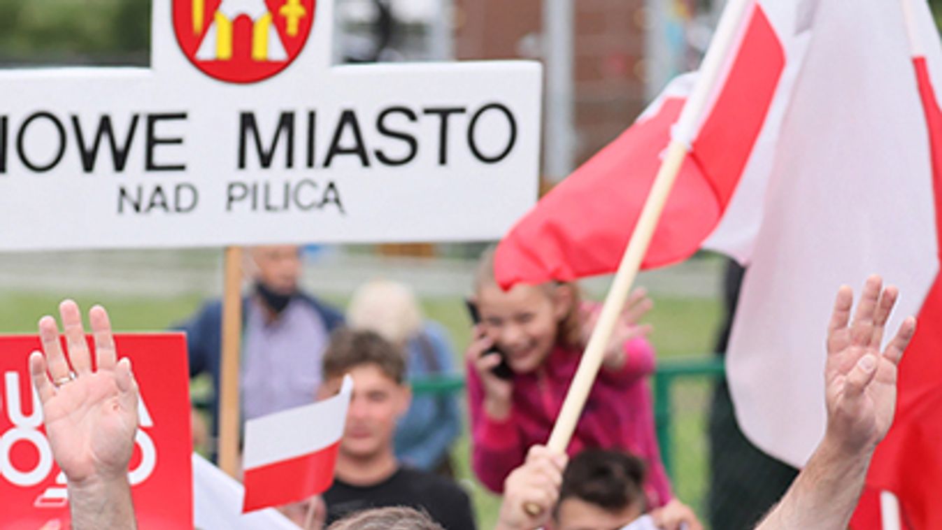 Andrzej Duda lengyel államfő a lengyel elnökválasztás második fordulóját követő napon