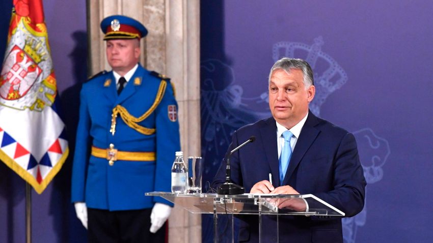 Orbán Viktor: Szerbiát az unióba!