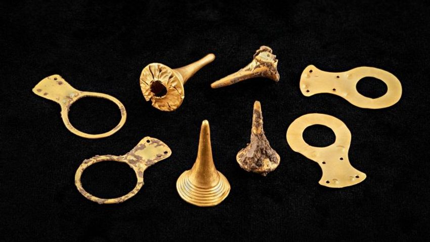 Arany tárgyakra bukkantak a régészek egy rézkori temetőben