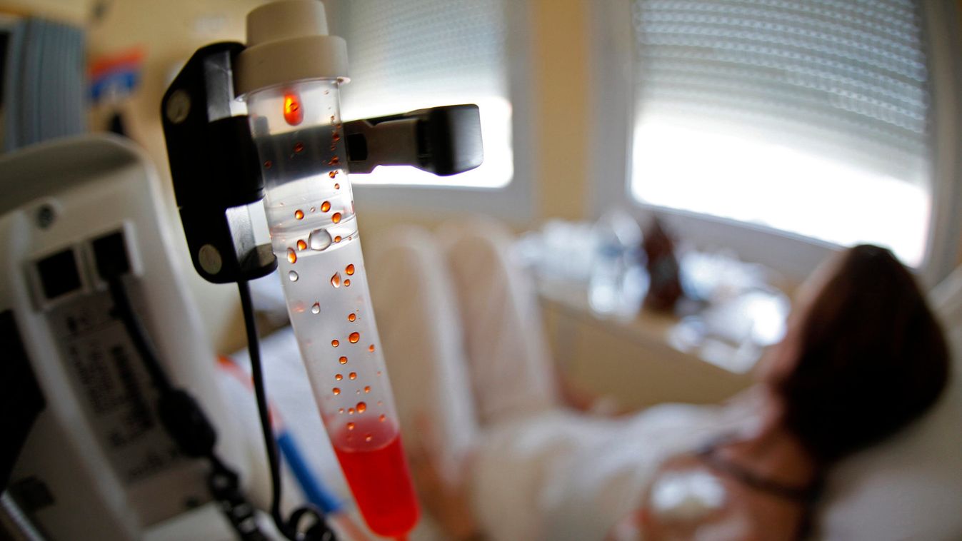 A patient receives chemotherapy treatment for breast cancer at the Antoine-Lacassagne Cancer Center in Nice