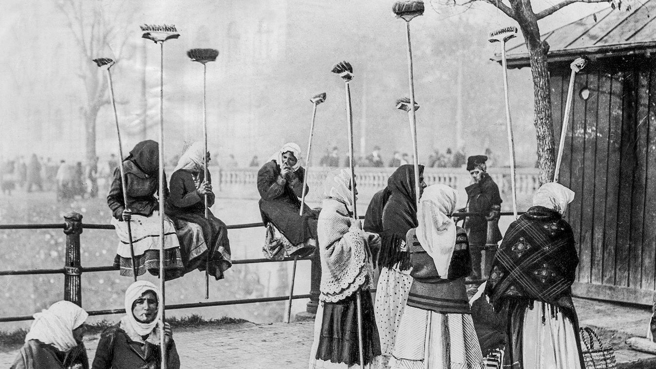 Bukarest, Putzfrauen warten auf Jobs, um 1930