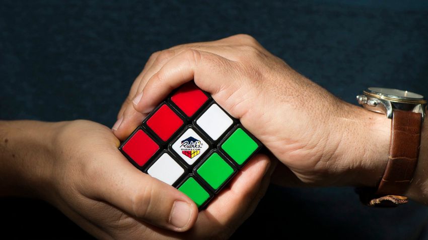 Kanadai kézbe került a Rubik-kocka