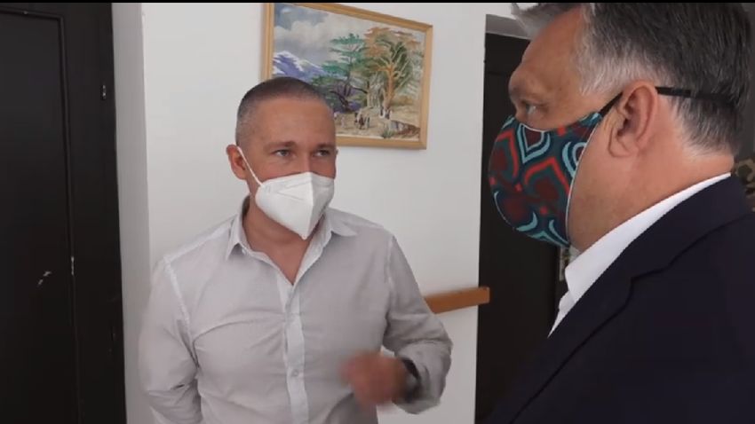 Egyházi fenntartású idősotthon lakóit látogatta meg Orbán Viktor + videó