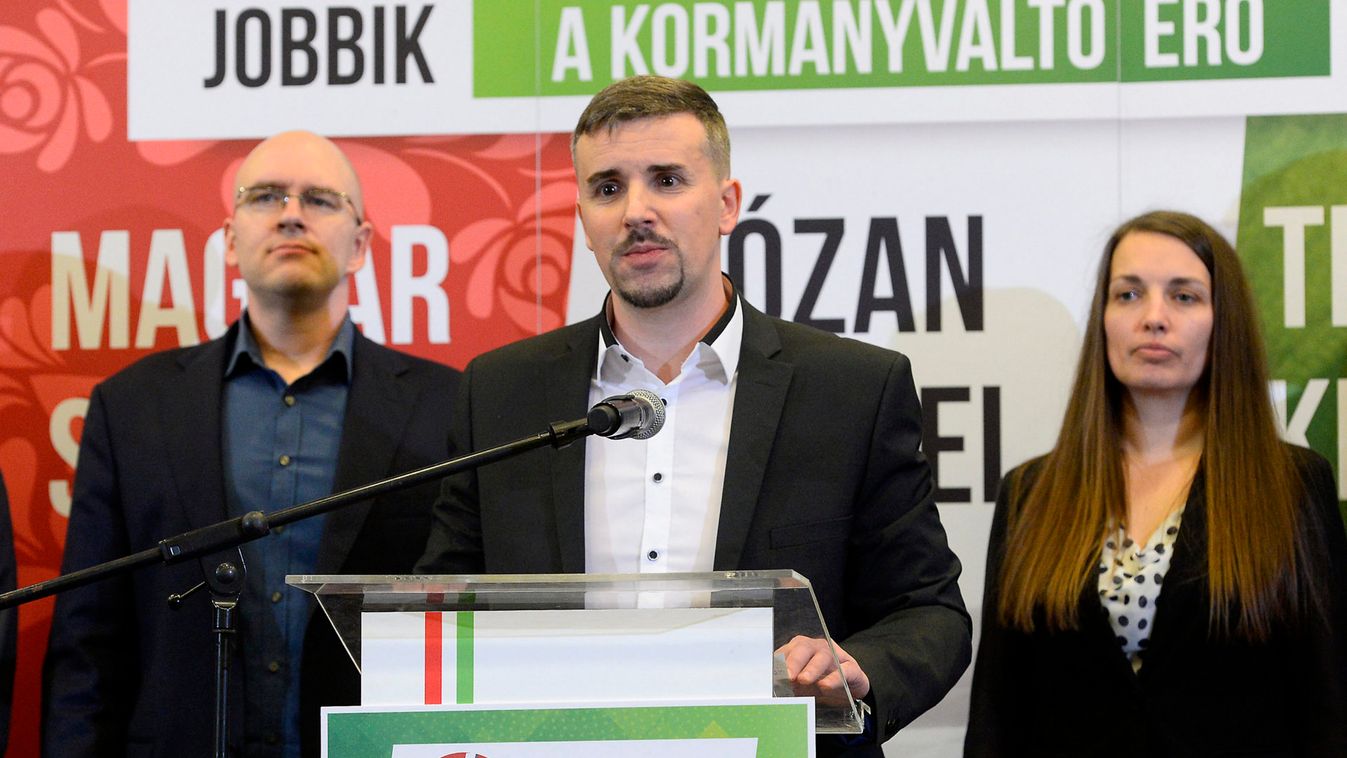 Önfeladás lenne a Jobbik számára a közös lista
