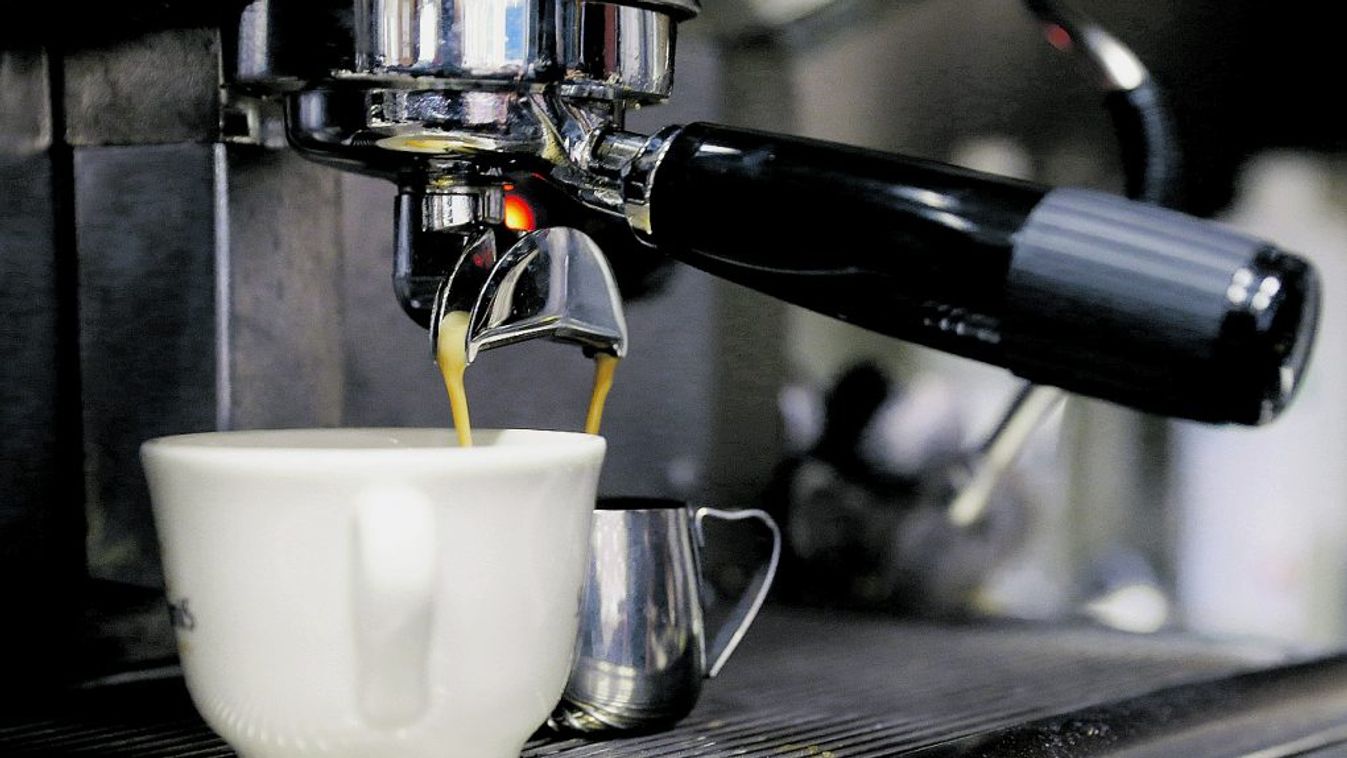 A minőségi kávé mellett elengedhetetlen kellék a megfelelő kávéfőzőgép