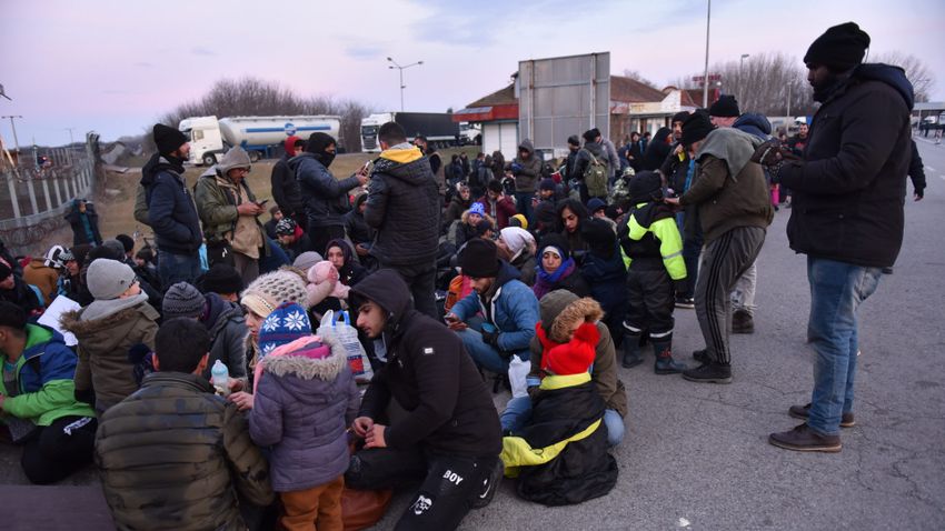 Elemzés a magyar-szerb határon kialakult helyzetről