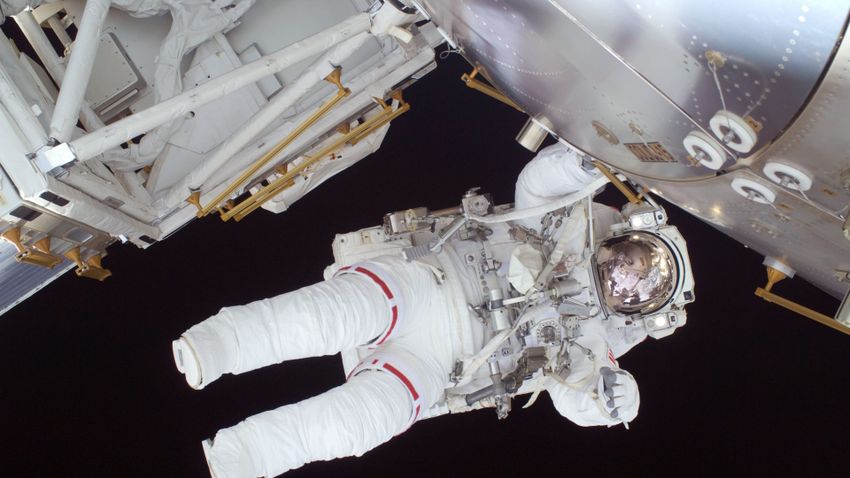 Védik a vírustól a visszatérő orosz űrhajósokat