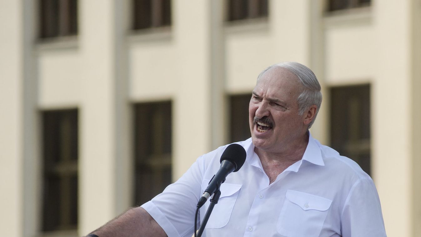 LUKASENKA, Aljakszandr; Supporters of Belarusian President Alexander Lukashenko rally in Minsk