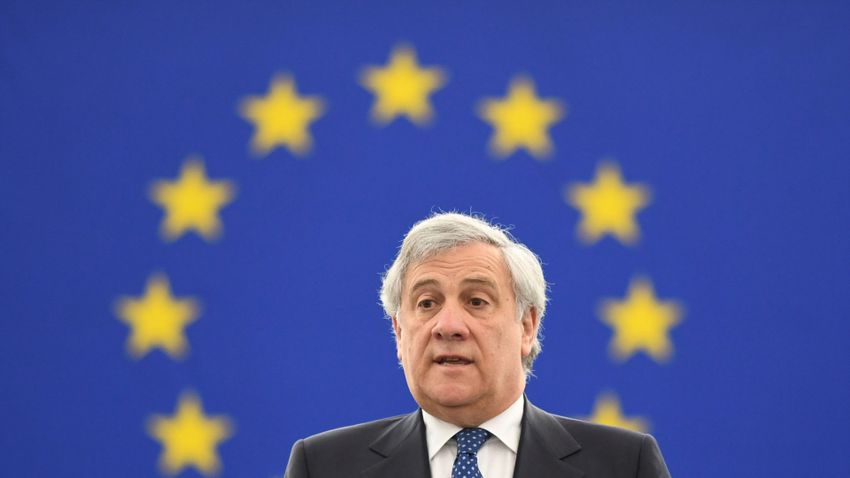 Az EP volt elnöke is állást foglalt parlamentünk döntése ügyében