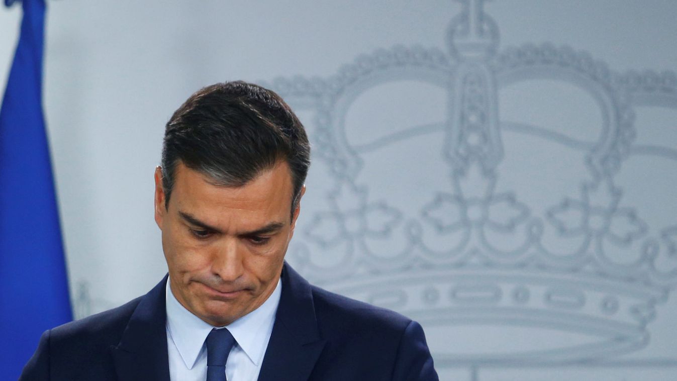 Spain's acting Prime Minister Pedro Sanchez holds news conference after meeting King Felipe in Madrid