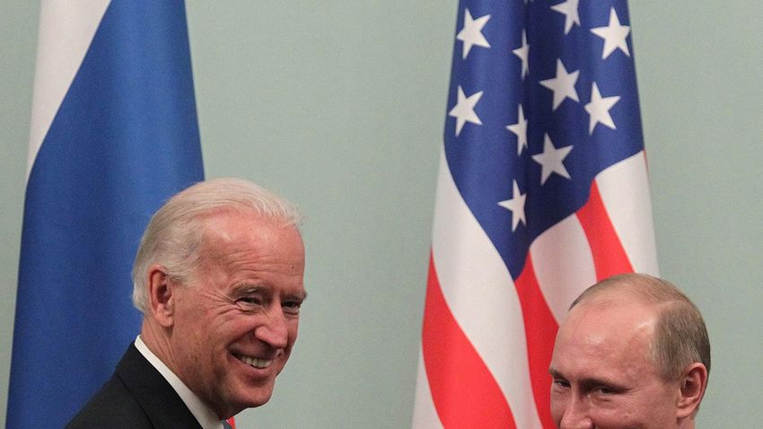 Biden világossá teszi Putyinnak, hol vannak a vörös vonalak