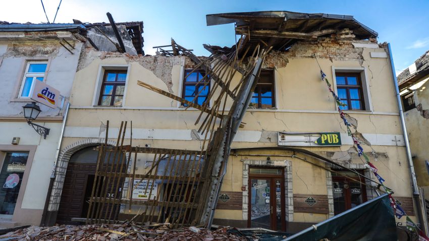 Magyar segítség a horvátországi földrengés károsultjainak