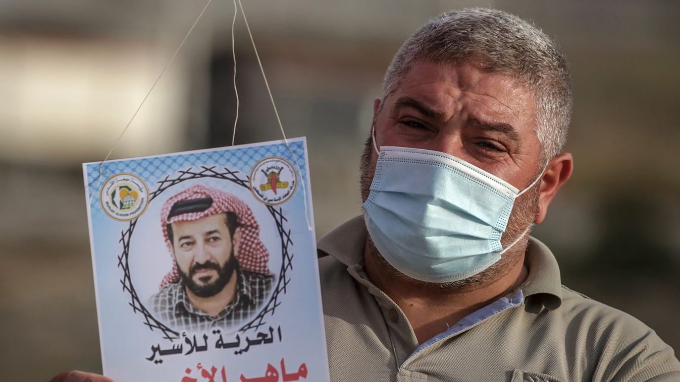 Palestinian protest to support prisoner Maher al-Akhras in Gaza