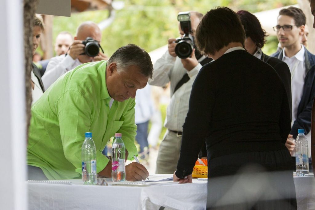 Orbán Viktor Kötcse11