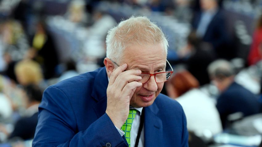 Politikai lincselés az EP-ben Trócsányi László ellen