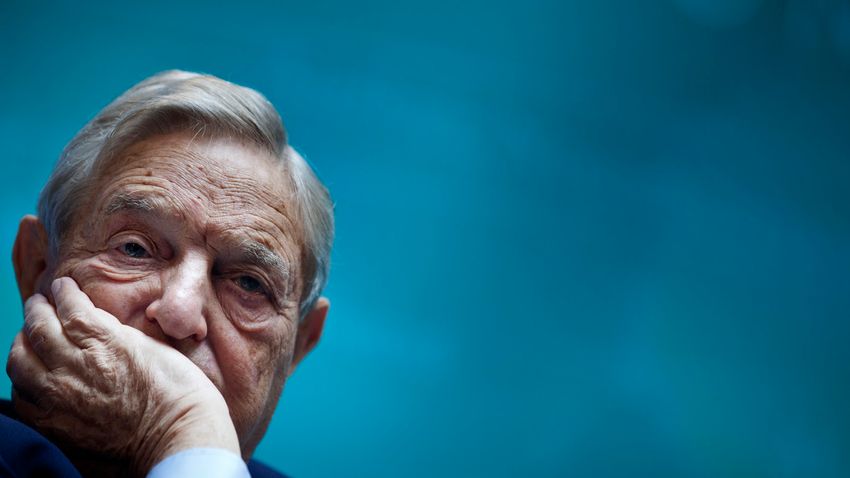 Manipulálta augusztusi nagy Soros-interjúját a Népszava
