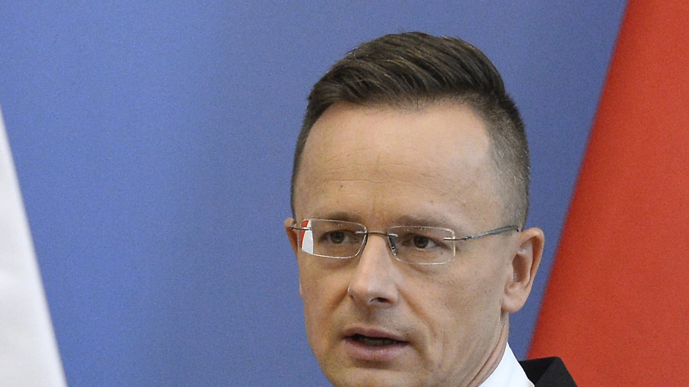 SZIJJÁRTÓ Péter