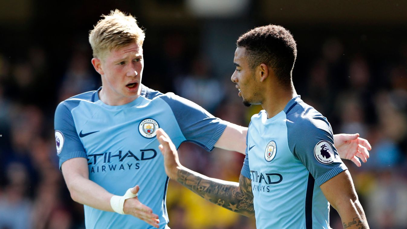 Manchester City's Gabriel Jesus celebrates scoring their fifth goal with Kevin De Bruyne