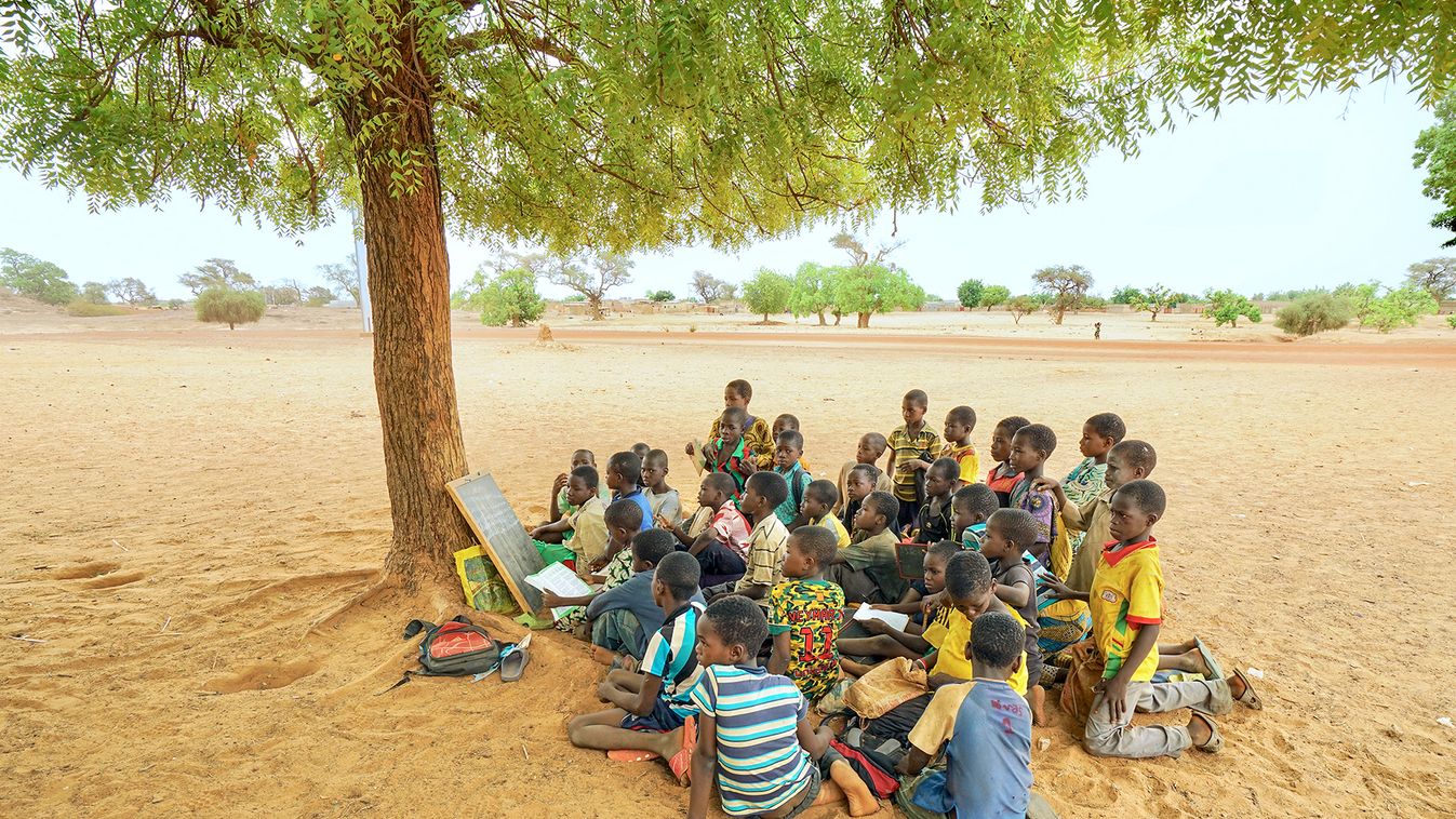 Children learn outdoors in northern Burkina Faso