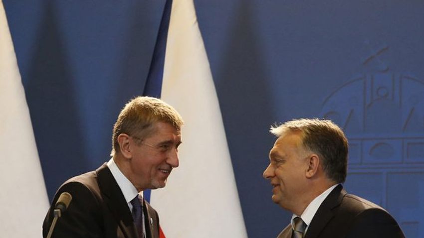 Babiš mozgalma tartja vezető pozícióját Csehországban