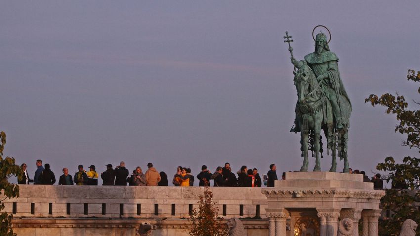A budai Vár a kezdetektől a magyar közhatalom szimbolikus központja