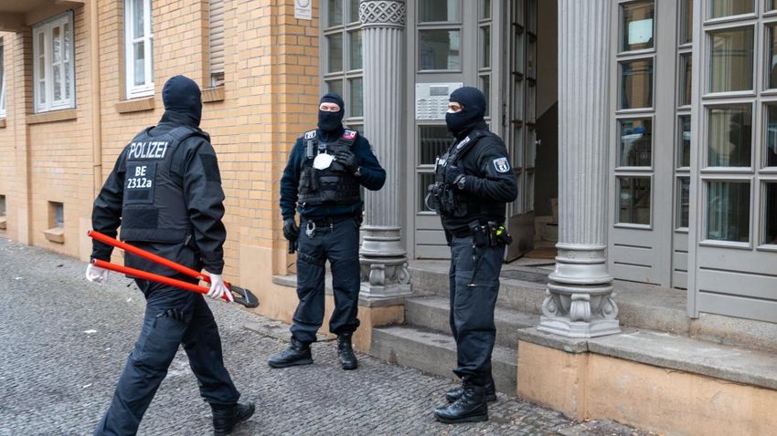 Nagyszabású razziát tartottak Berlinben szervezett bűnözői csoportok ellen