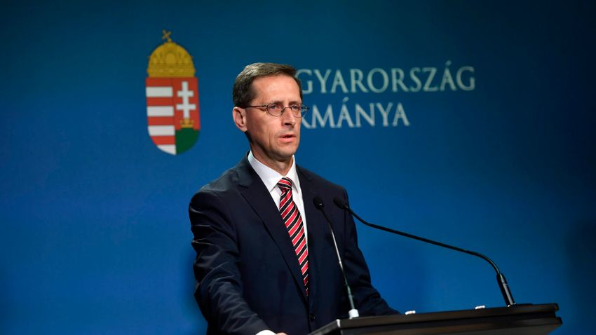 Varga Mihály: A kormány célja, hogy a magyar gazdaság továbbra is lendületben maradjon