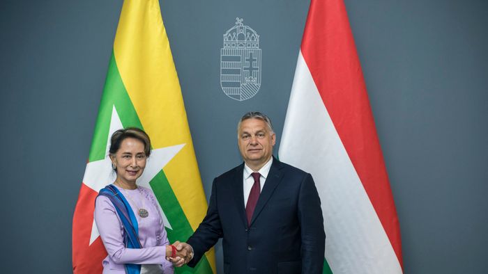 ORBÁN Viktor; AUNG SZAN SZÚ KJI