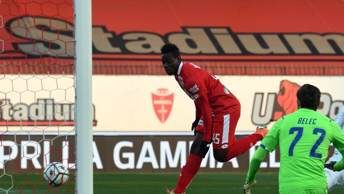 Mario Balotelli's debut with AC Monza