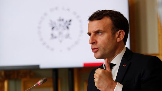 Révbe érhet Macron szeparatizmus elleni harca