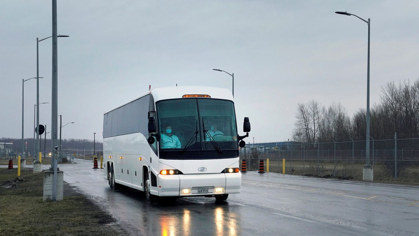 Passengers from the Grand Princess cruise ship arrive in Canada