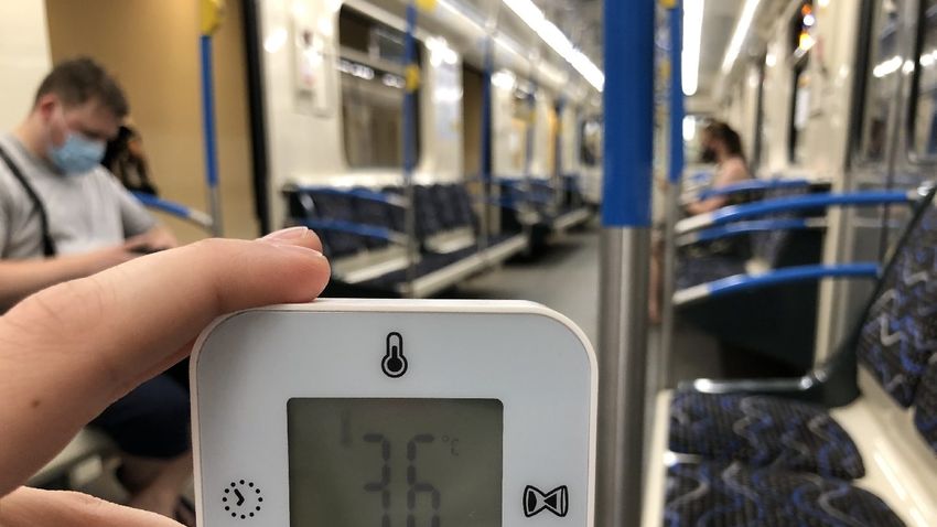 Ismét felsült Karácsony: elviselhetetlen a hőség a 3-as metrón