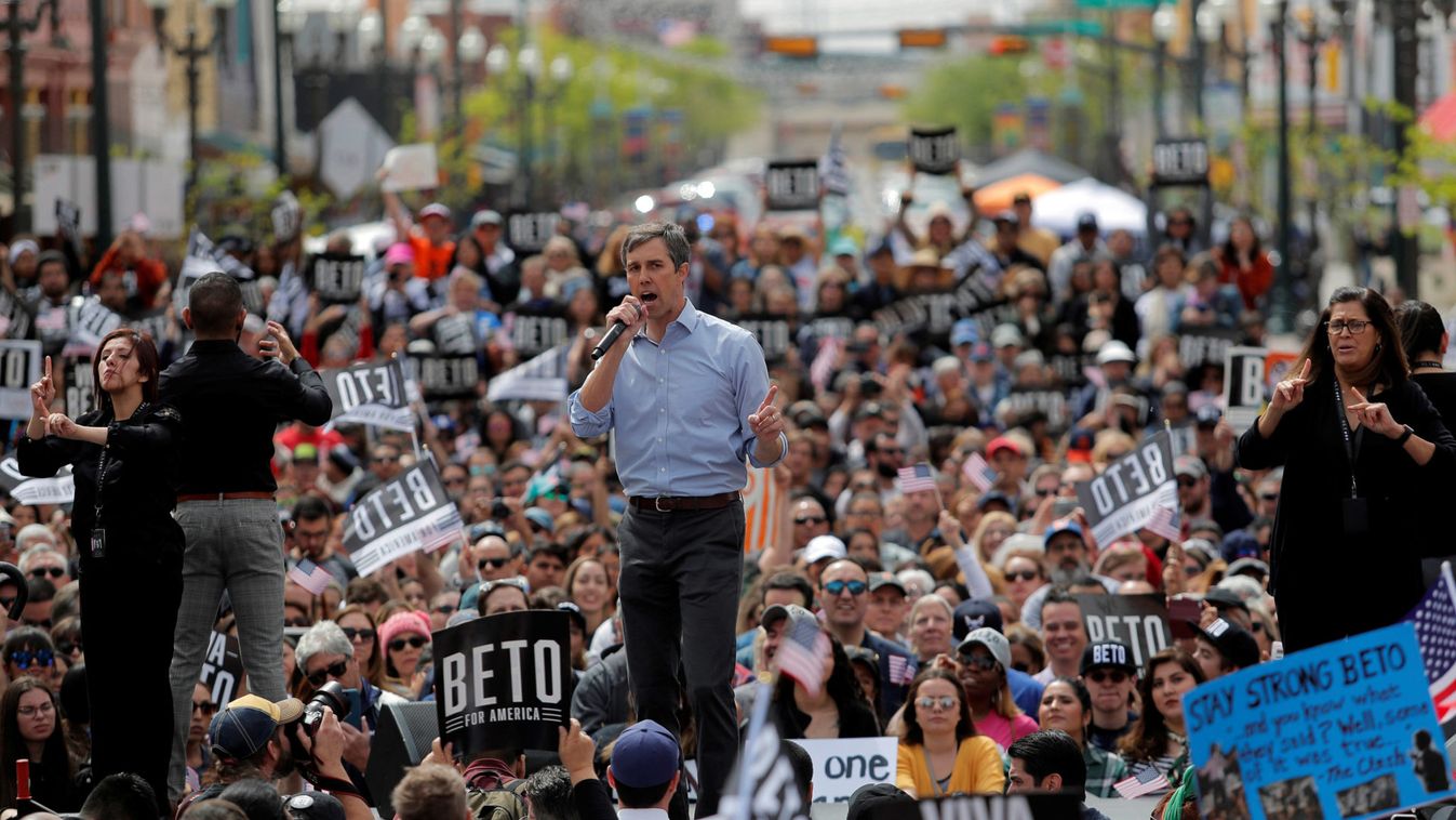 Democratic 2020 U.S. presidential candidate Beto O'Rourke addresses his supporters at a kickoff rally on the streets of El Paso