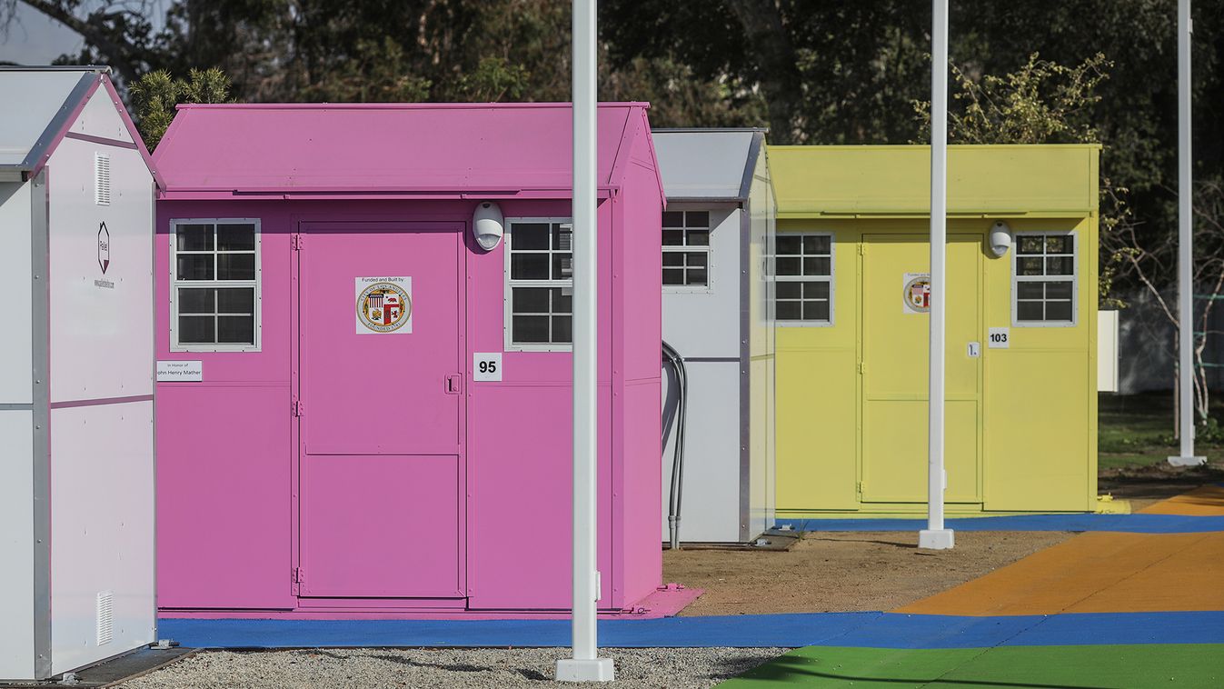 Los Angeles Expands Tiny Home Village Project To House Homeless