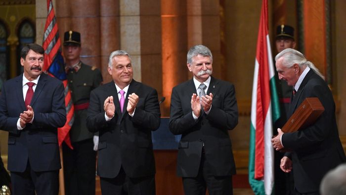 ÁDER János; KÖVÉR László; ORBÁN Viktor; TÁTRAI Tibor